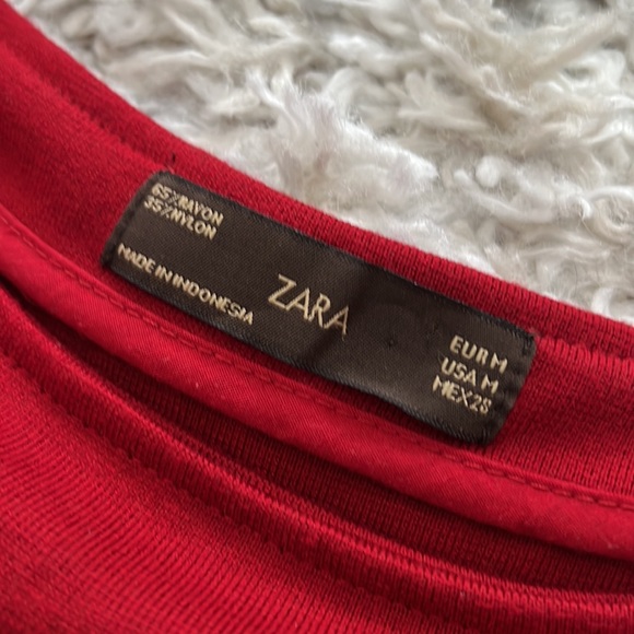 Zara midi dress in red - Picture 4 of 4